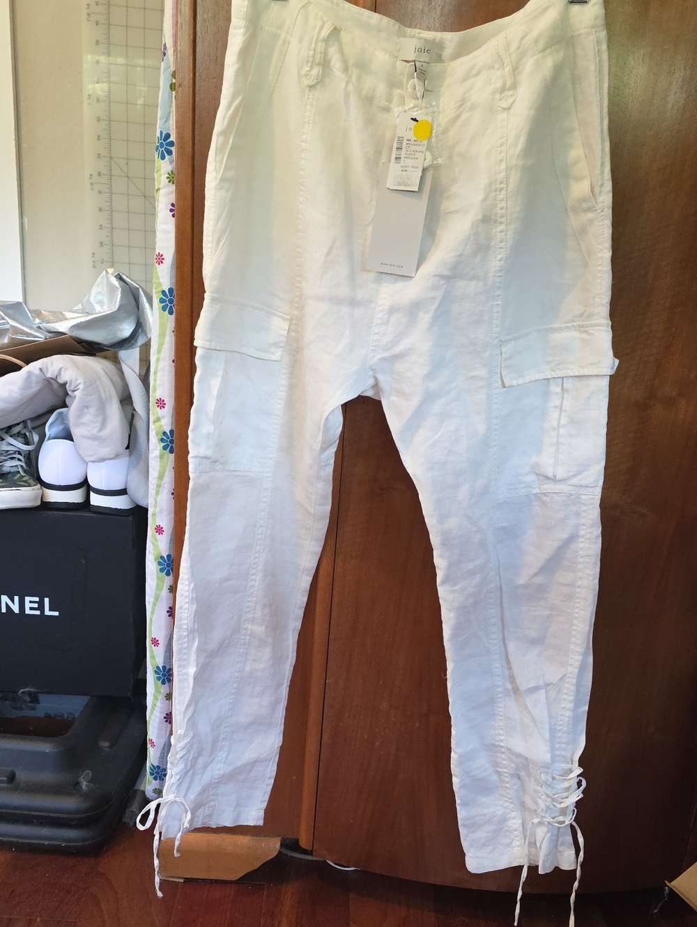 NWT Joie Cream Cargo Ankle Tie Pants